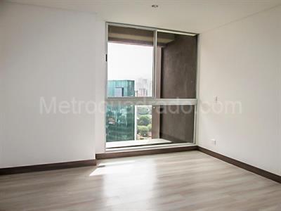 Apartamento de 3 alcobas en venta en El Poblado, Medellín, 106 m² · foto 7 de 19