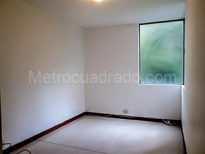 Apartamento de 3 alcobas en venta en Benedictinos, Envigado, 157 m² · foto 10 de 19