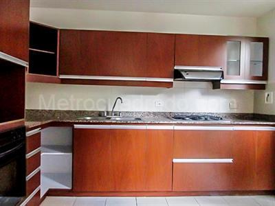 Apartamento de 3 alcobas en venta en Benedictinos, Envigado, 157 m² · foto 7 de 19