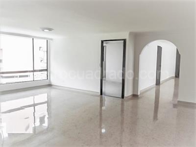 Apartamento de 4 alcobas en venta en El Poblado, Medellín, 226 m² · foto 6 de 20