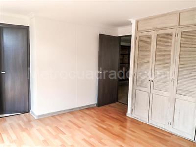 Apartamento de 4 alcobas en venta en El Poblado, Medellín, 226 m² · foto 11 de 20