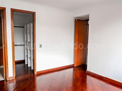 Apartamento en venta en El Poblado, Medellín · foto 13 de 19