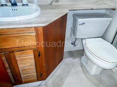 Apartamento en venta en El Poblado, Medellín · foto 15 de 19
