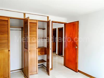 Apartamento en venta en El Poblado, Medellín · foto 14 de 20