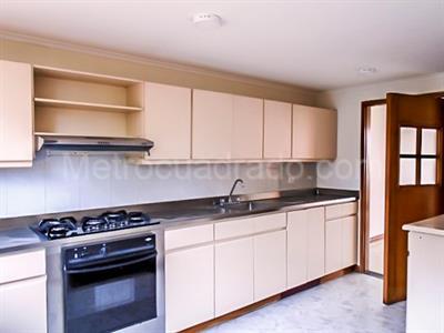 Apartamento en venta en El Poblado, Medellín · foto 5 de 20