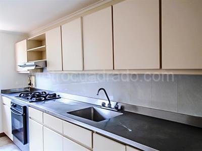 Apartamento en venta en El Poblado, Medellín · foto 6 de 20