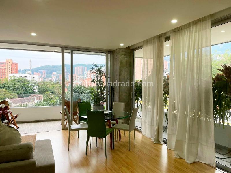 Furnished 2BR Apartment with 3 Baths in El Poblado - 2