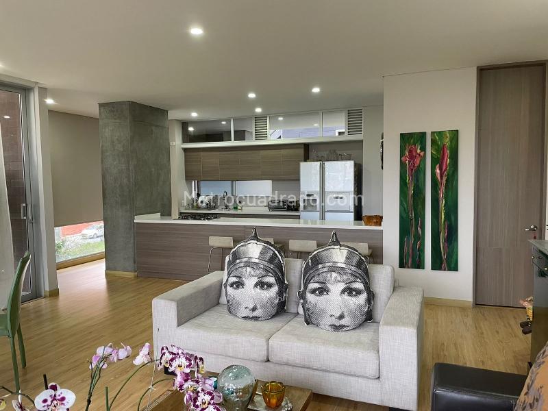 Furnished 2BR Apartment with 3 Baths in El Poblado - 6