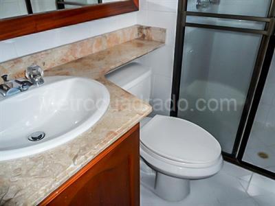 Apartamento en venta en El Poblado, Medellín · foto 12 de 15