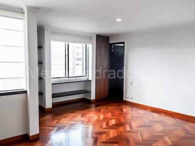 Apartamento en venta en El Poblado, Medellín · foto 6 de 15