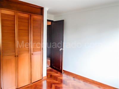 Apartamento en venta en El Poblado, Medellín · foto 9 de 15