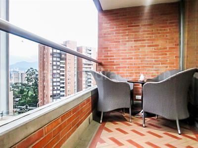 Apartamento de 4 alcobas en arriendo en Loma Los Benedictinos, Envigado, 157 m² · foto 17 de 19
