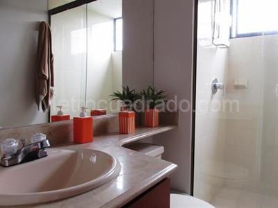 Apartamento en venta en El Poblado, Medellín · foto 16 de 20