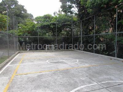 Apartamento en venta en El Poblado, Medellín · foto 20 de 20