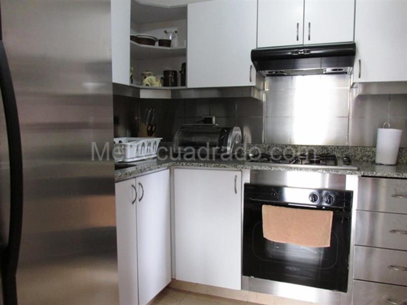 Apartamento de 3 Alcobas con Estudio y 3 Baños en El Poblado - 5