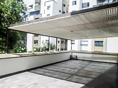 Apartamento de 3 alcobas en venta en El Poblado, Medellín, 202 m² · foto 15 de 17