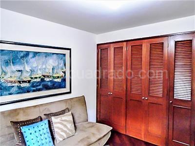 Apartamento de 3 alcobas en venta en El Poblado, Medellín, 194 m² · foto 12 de 20