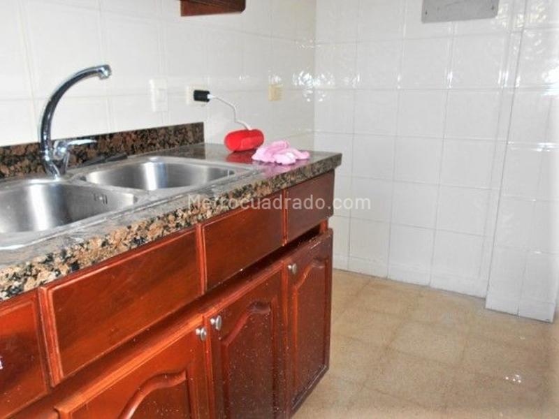 4BR House in Alto de Misael (200 m²) - 3