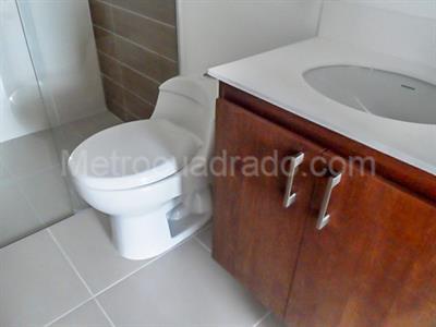 Apartamento de 3 alcobas en venta en El Poblado, Medellín, 103 m² · foto 13 de 14