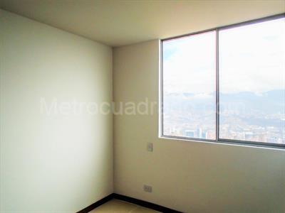 Apartamento de 3 alcobas en venta en Loma De Los Gonzalez, Medellín, 102 m² · foto 11 de 20