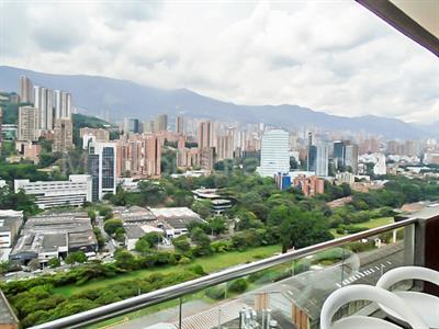 Apartamento en venta en El Poblado, Medellín · foto 14 de 19