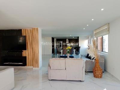 Apartamento de 3 alcobas en venta en Los Balsos, Medellín, 240 m² · foto 2 de 20
