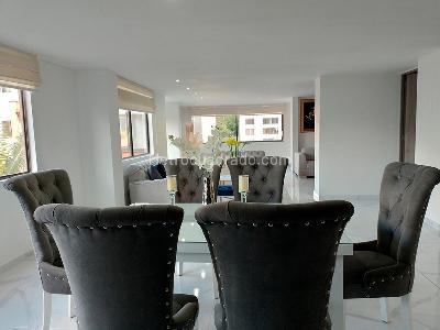Apartamento de 3 alcobas en venta en Los Balsos, Medellín, 240 m² · foto 4 de 20
