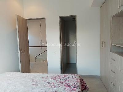 Apartamento de 3 alcobas en venta en Los Balsos, Medellín, 240 m² · foto 15 de 20