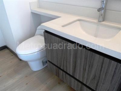 Apartamento de 3 alcobas en venta en El Poblado, Medellín, 110 m² · foto 11 de 17