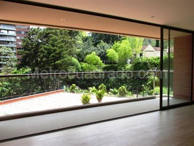 Apartamento de 3 alcobas en venta en El Poblado, Medellín, 110 m² · foto 14 de 17