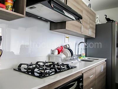 Apartamento en venta en Loma Del Escobero, Envigado · foto 4 de 14