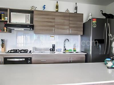 Apartamento en venta en Loma Del Escobero, Envigado · foto 5 de 14