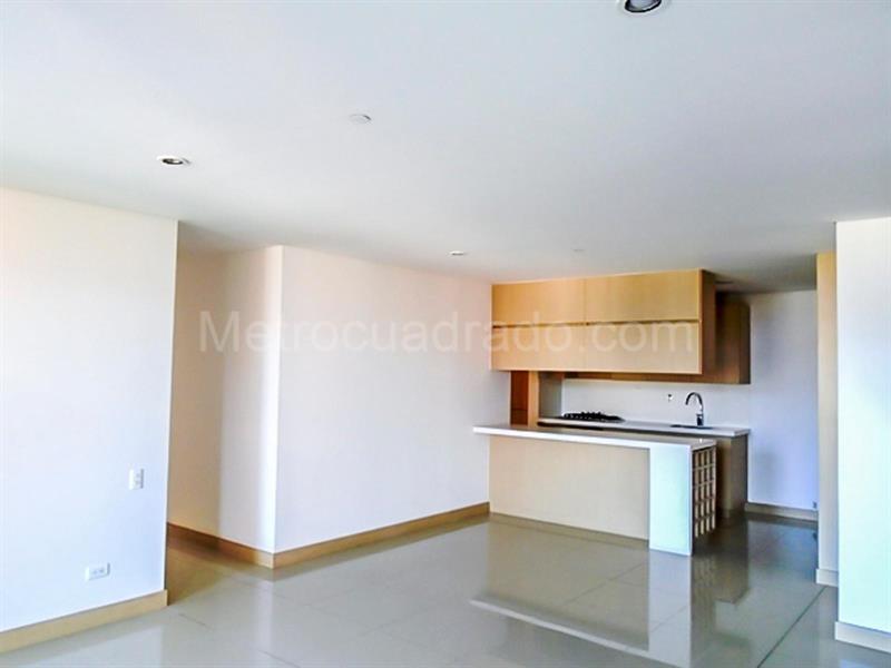 3BR Apartment for Rent & Sale in Castropol, El Poblado - 3