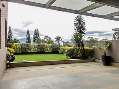 Apartamento de 3 alcobas en arriendo en El Poblado, Medellín, 200 m² · foto 14 de 17