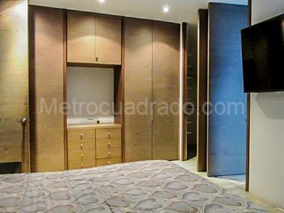 Apartamento de 3 alcobas en arriendo en El Poblado, Medellín, 200 m² · foto 7 de 17