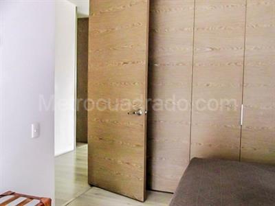 Apartamento de 3 alcobas en arriendo en El Poblado, Medellín, 200 m² · foto 9 de 17