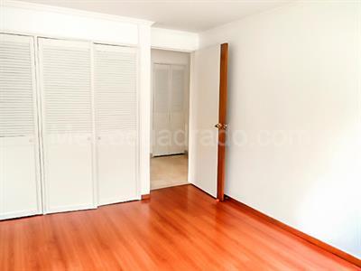 Apartamento de 3 alcobas en venta en El Poblado, Medellín, 174 m² · foto 12 de 17