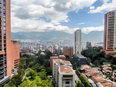 Apartamento de 3 alcobas en venta en El Poblado, Medellín, 174 m² · foto 16 de 17