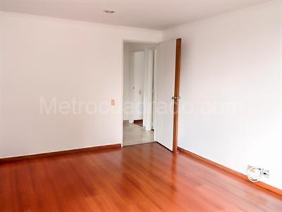 Apartamento de 3 alcobas en venta en El Poblado, Medellín, 174 m² · foto 8 de 17