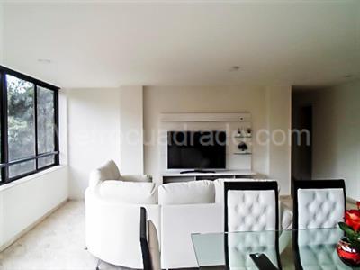 Apartamento de 3 alcobas en venta en El Poblado, Medellín, 136 m² · foto 3 de 15