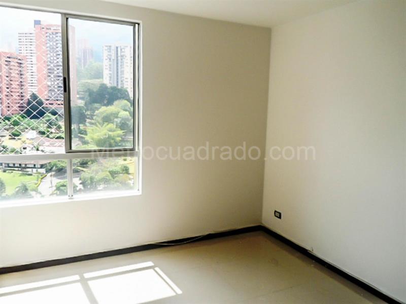 Apartamento de 3 Alcobas en Los Balsos, El Poblado (Alquiler y Venta) - 8