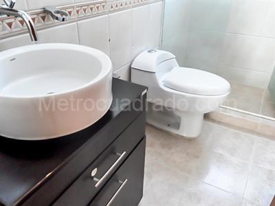 Casa de 3 alcobas en venta en El Poblado, Medellín, 267 m² · foto 16 de 20