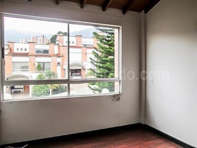 Casa de 4 alcobas en venta en Alto De Misael, Envigado, 185 m² · foto 10 de 19