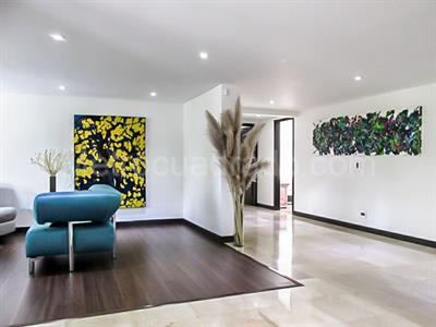 Casa de 3 alcobas en venta en Alto De Las Palmas, Envigado, 600 m² · foto 3 de 20
