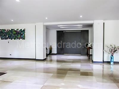 Casa de 3 alcobas en venta en Alto De Las Palmas, Envigado, 600 m² · foto 4 de 20