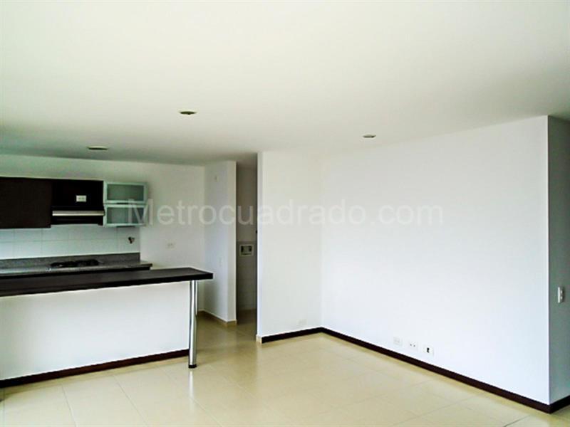 3BR Apartment in El Poblado with Scenic Views - 2