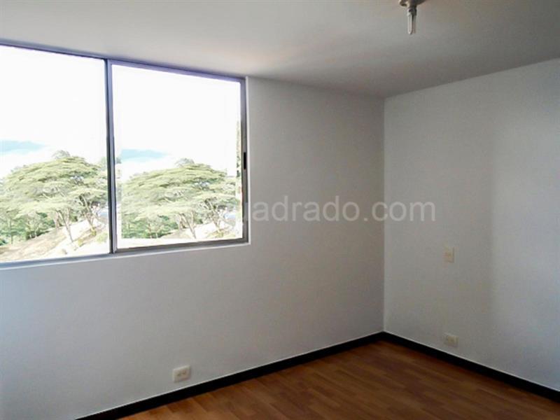 3BR Apartment in El Poblado with Scenic Views - 6