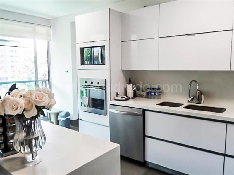 Apartamento de Lujo de 3 Alcobas en El Tesoro - 4