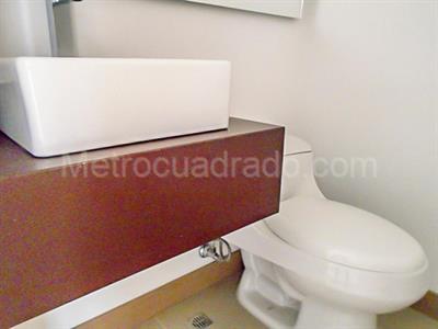 Apartamento en venta en El Poblado, Medellín · foto 13 de 19
