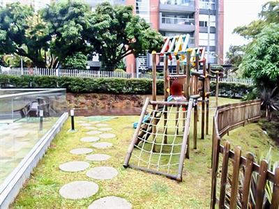 Apartamento en venta en El Poblado, Medellín · foto 18 de 19